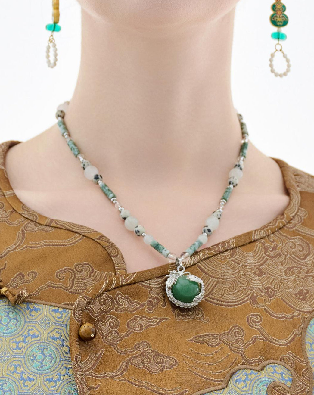 Dragon Collection - Jade Dragon Circle Necklace - ORIENTAL BOUTIQUE