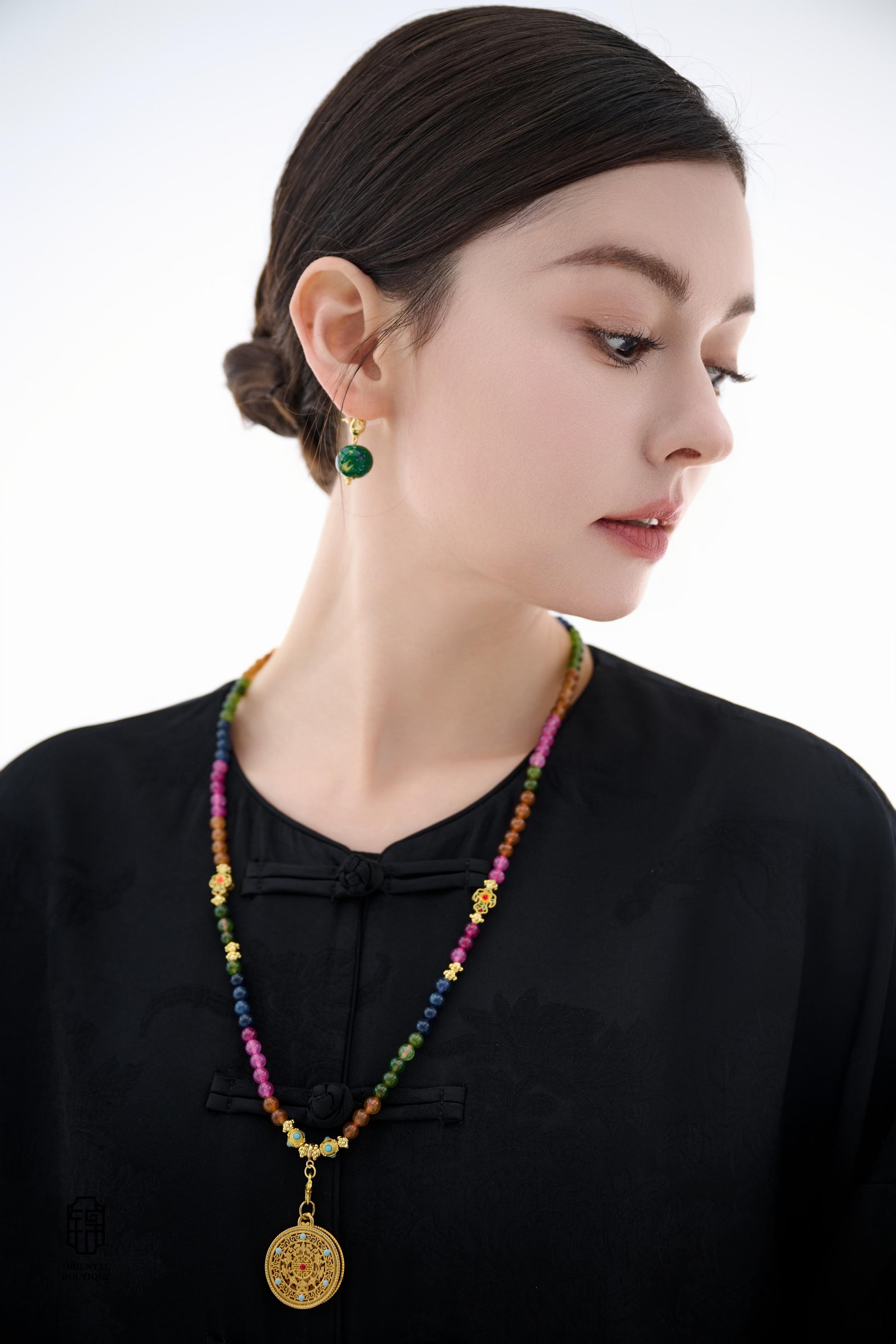 Emerald Starburst Earrings - ORIENTAL BOUTIQUE
