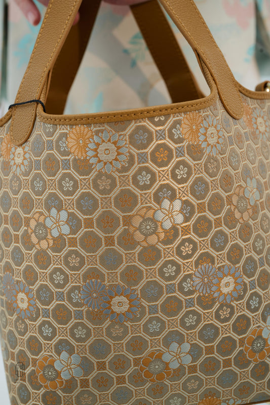 Honeycomb Garden Jacquard Tote