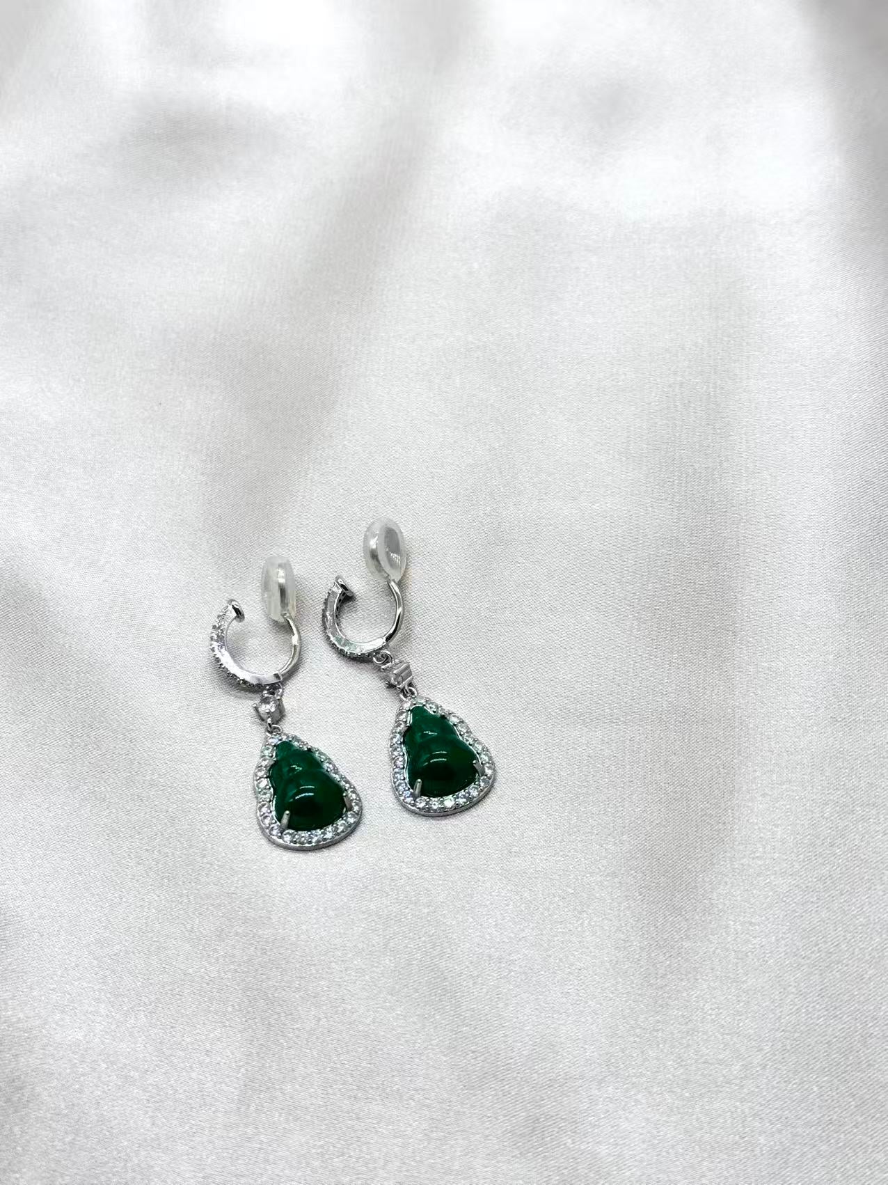 Clip Earring - Jade Lucky Pouch Drop Clip Earrings
