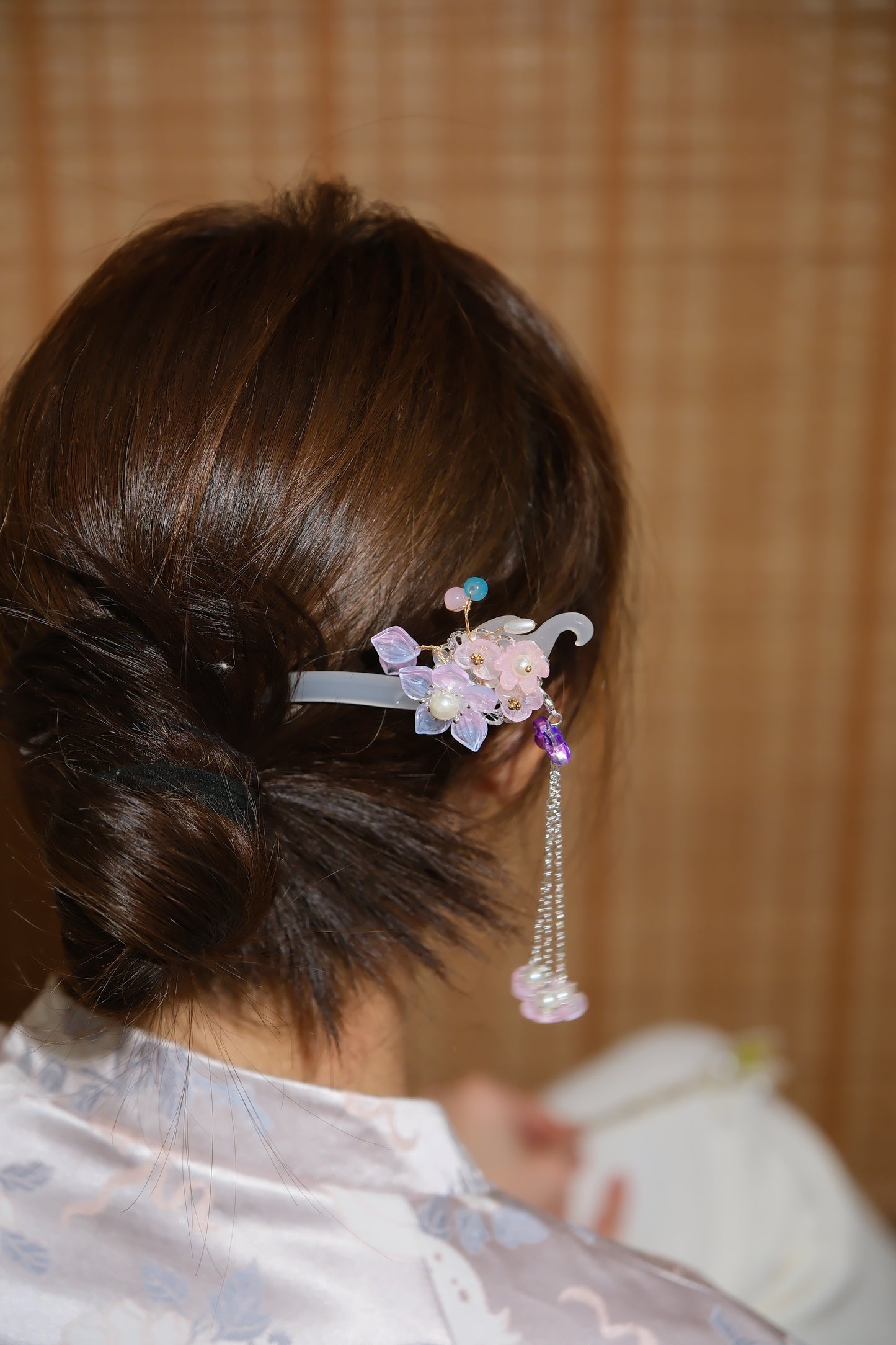 Vintage Wooden Tray & Pink Floral Tassel Hairpin Set