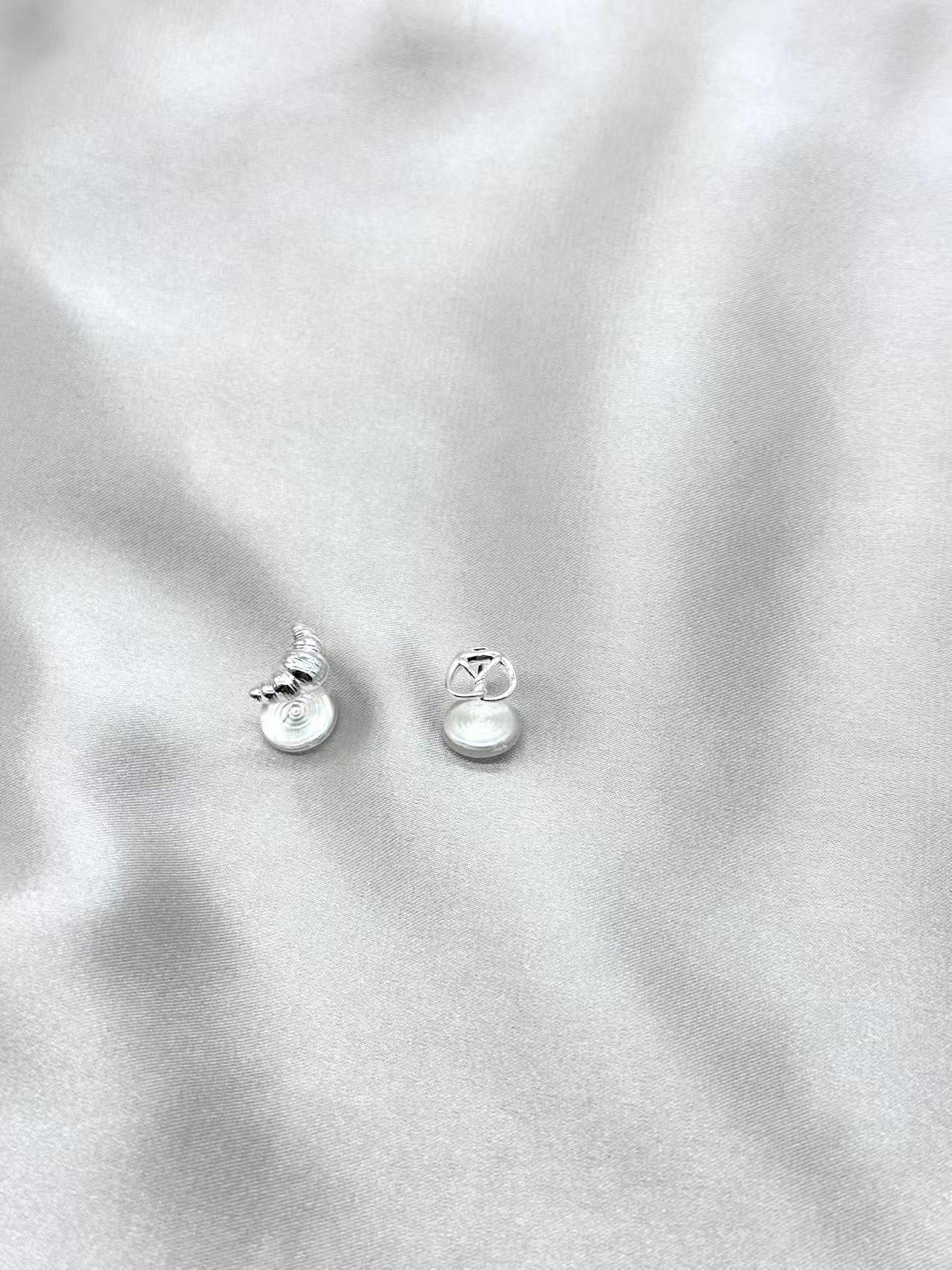 Clip Earring - Mini Heart & Snail Sterling Silver Stud Earrings