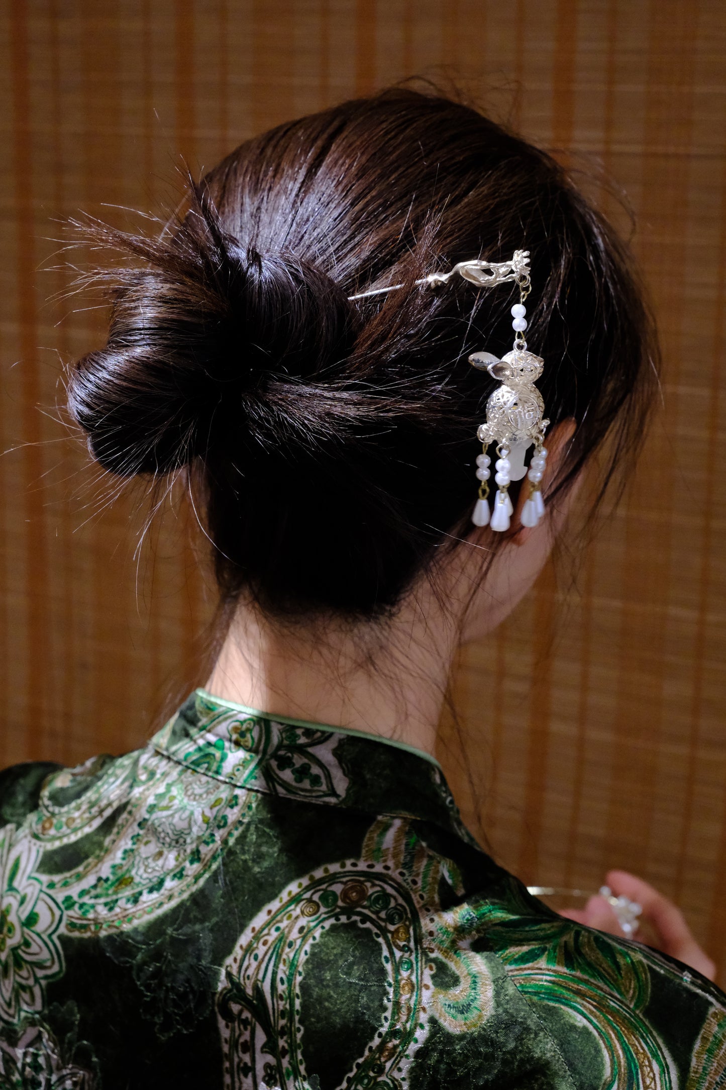 White Rabbit Dangle Long Hairpin