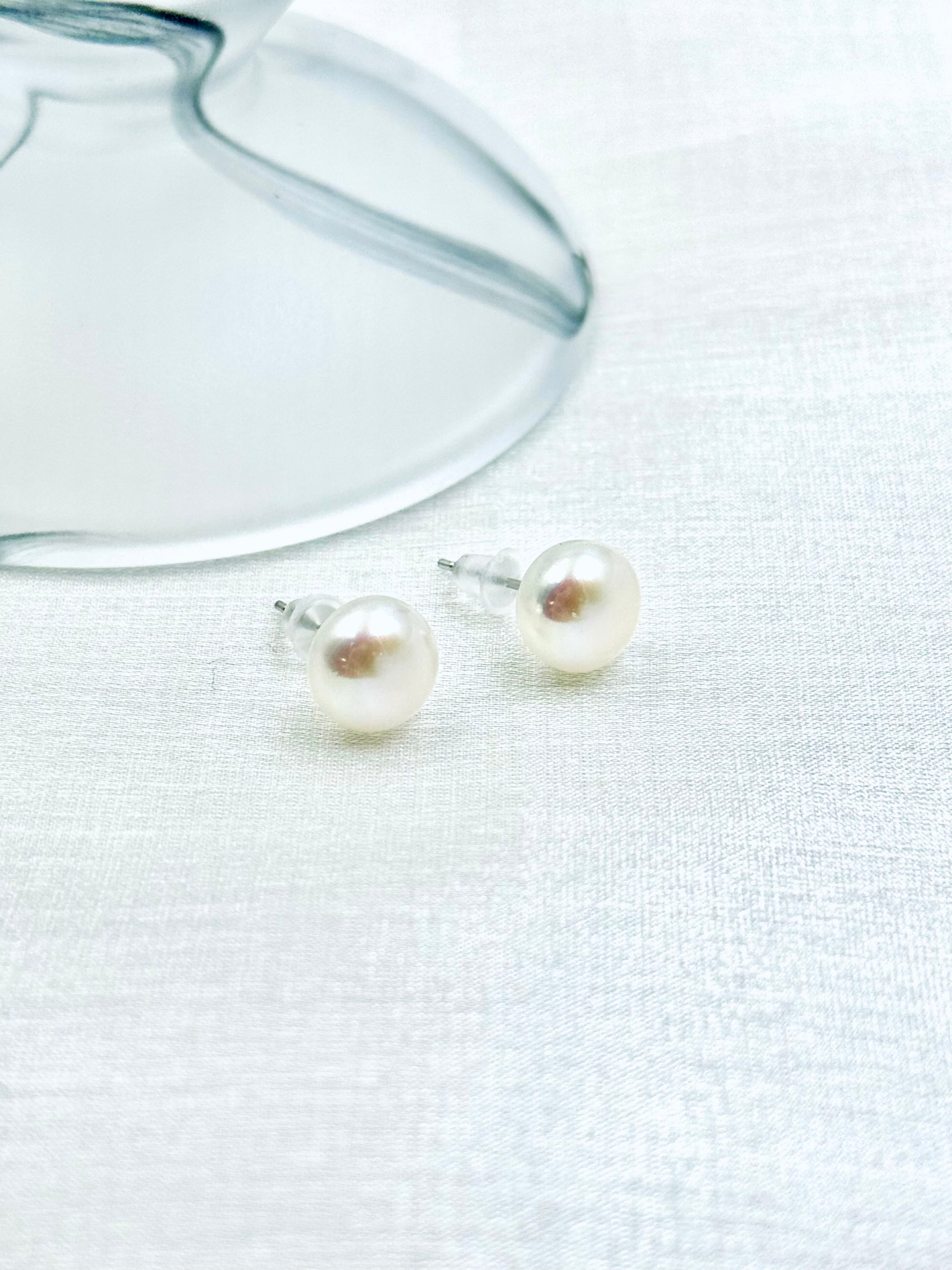 Pure Pearl Studs Earrings - ORIENTAL BOUTIQUE