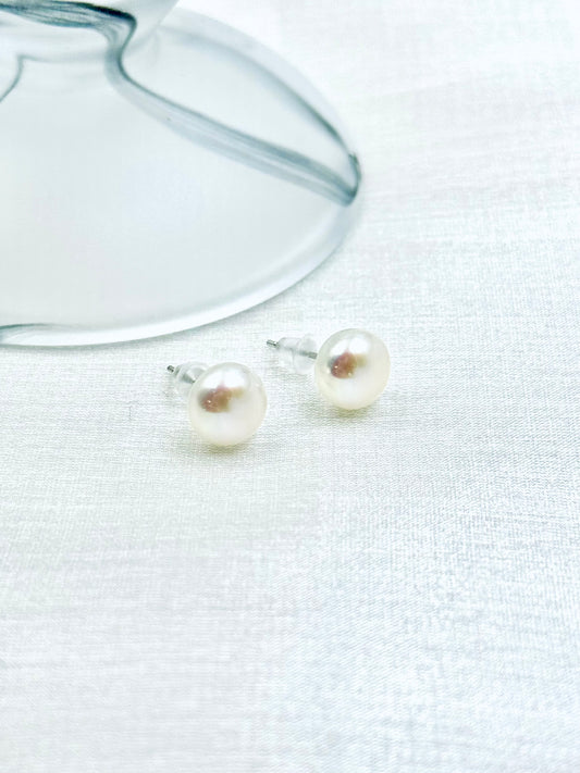 Pure Pearl Studs Earrings - ORIENTAL BOUTIQUE