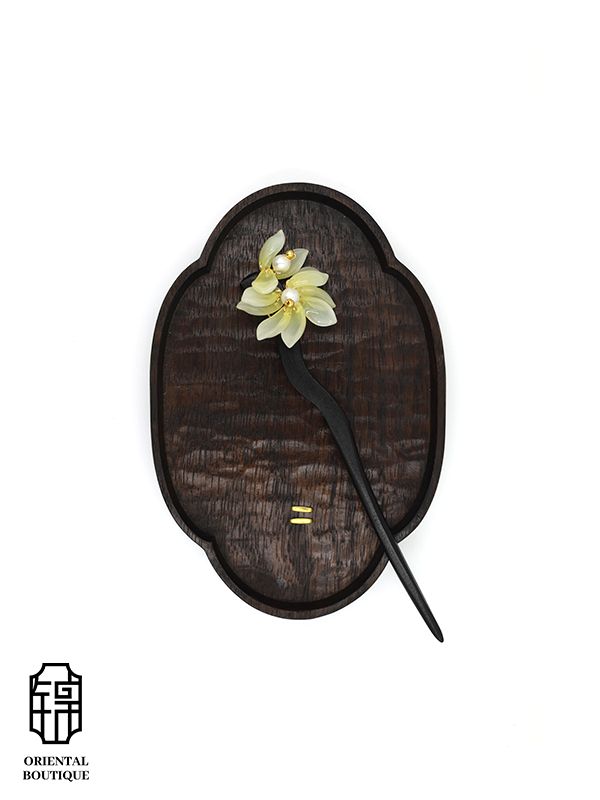 Graceful Magnolia Hairpin - ORIENTAL BOUTIQUE