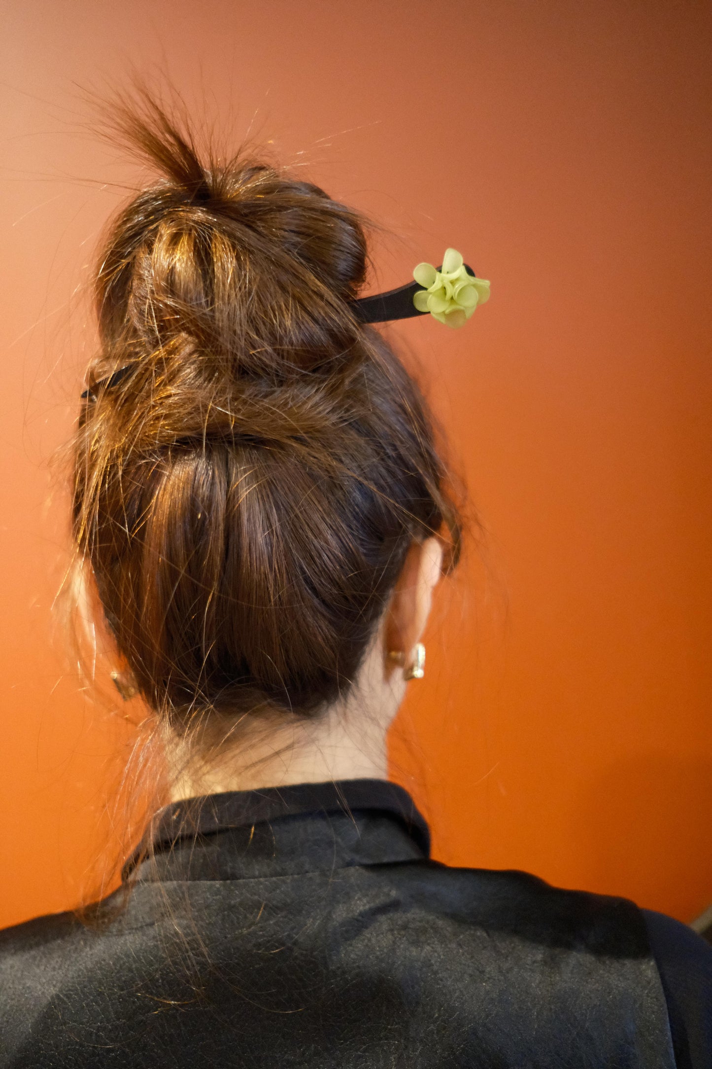 Green Bloom Ebony Hairpin