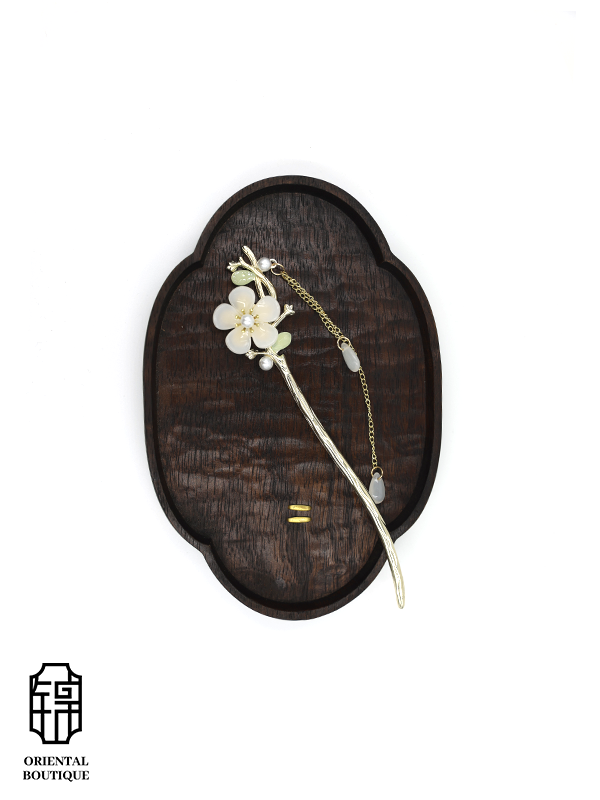 White Flower Graceful Hairpin - ORIENTAL BOUTIQUE