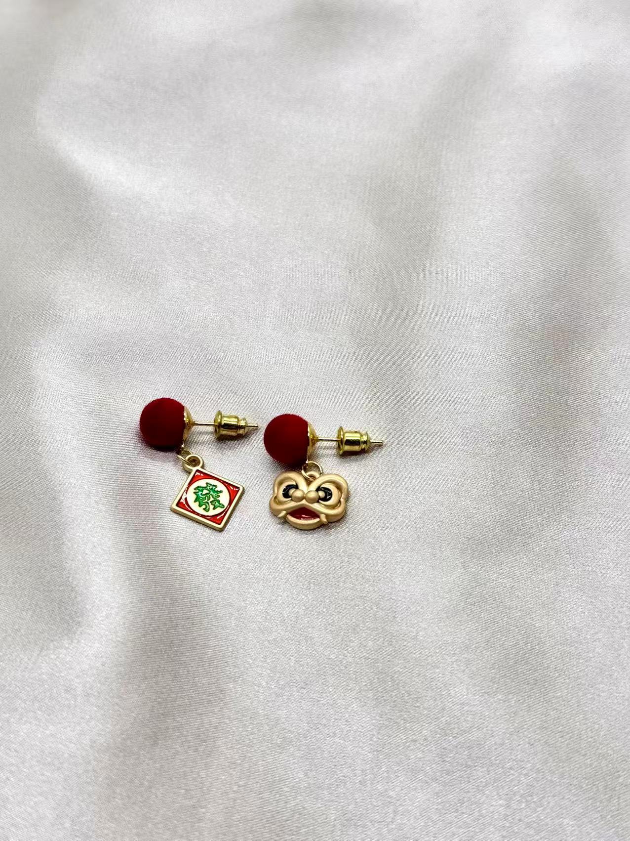 Lucky “Fa Cai” & Lion Dance Mismatch Earrings – Red Velvet Ball