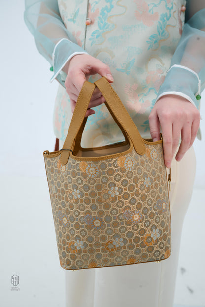 Honeycomb Garden Jacquard Tote
