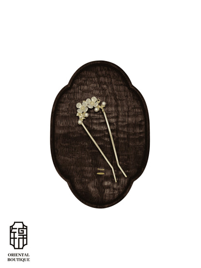 White Blossom Pearl Hairpin