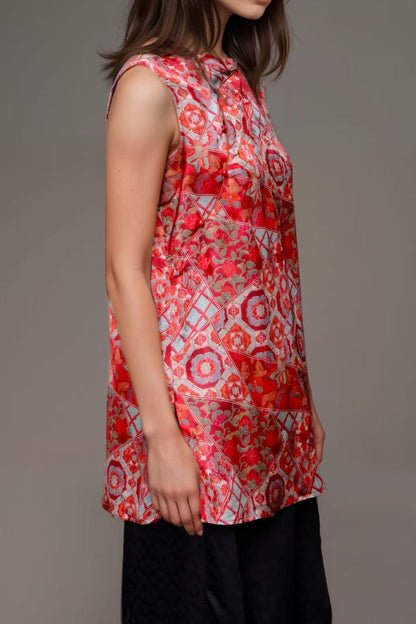 Jacquard Rayon Xiangyun Silk Top – Red Floral Patchwork Design | New Chinese Style