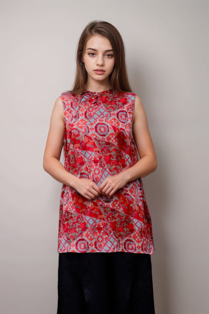 Jacquard Rayon Xiangyun Silk Top – Red Floral Patchwork Design | New Chinese Style