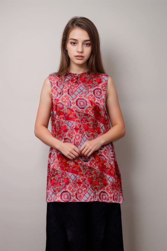 Jacquard Rayon Xiangyun Silk Top – Red Floral Patchwork Design | New Chinese Style