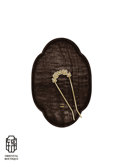 White Blossom Crystal Hairpin