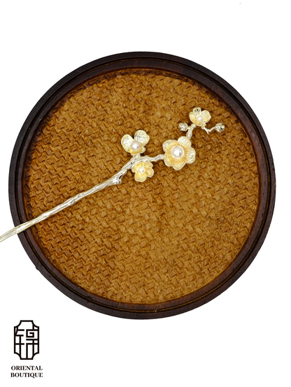 Light Gold Blossom Hairpin