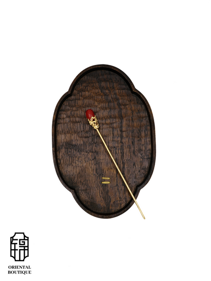 Red and Gold Oval Hairpin