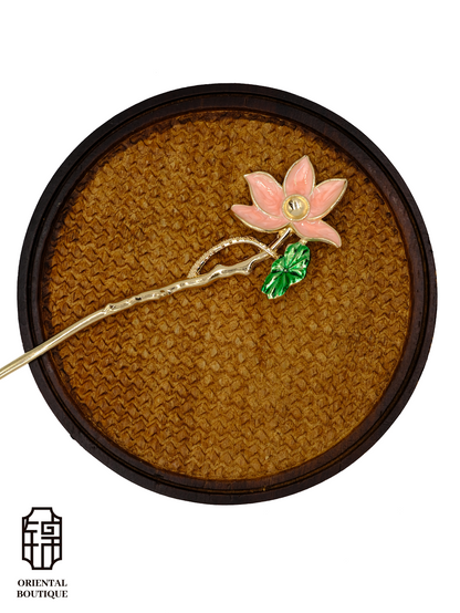 Pink Blossom Hairpin with Green Leaf Accent