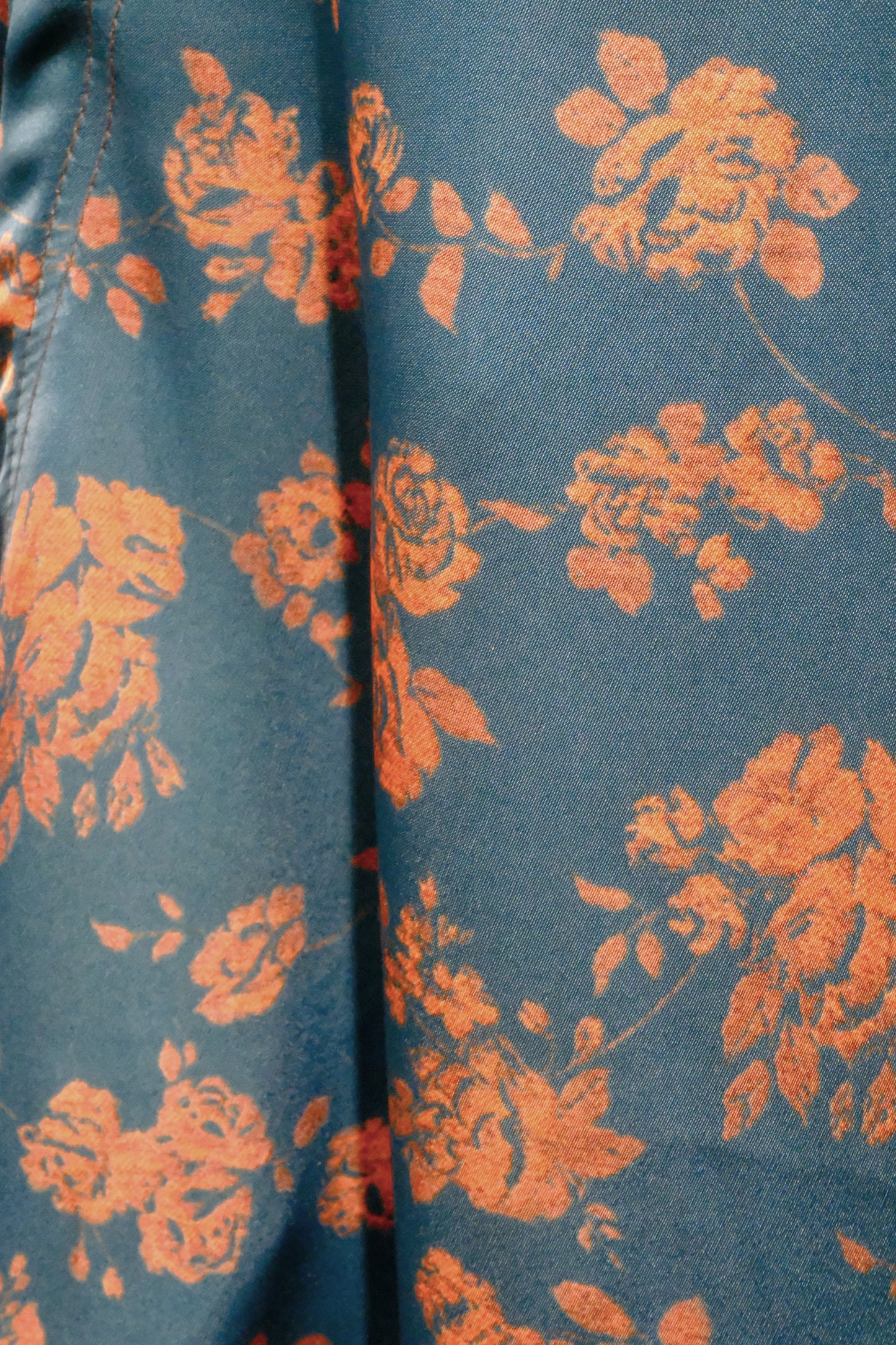 Jacquard Rayon Sleeveless Blouse – Bright Blue Floral Side-Button Design | New Chinese Style