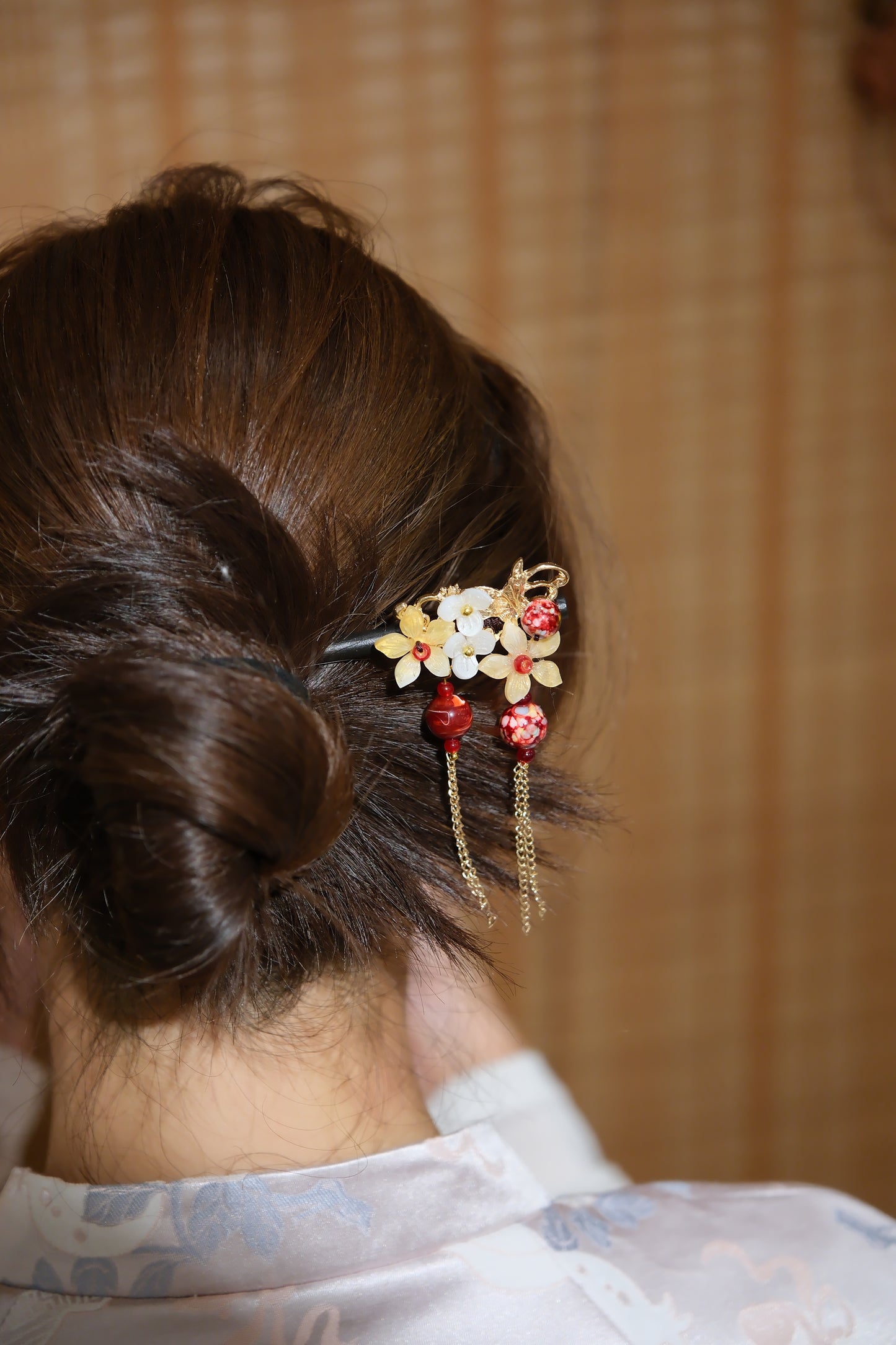 Vintage Wooden Tray & Red Yellow Floral Tassel Hairpin Set