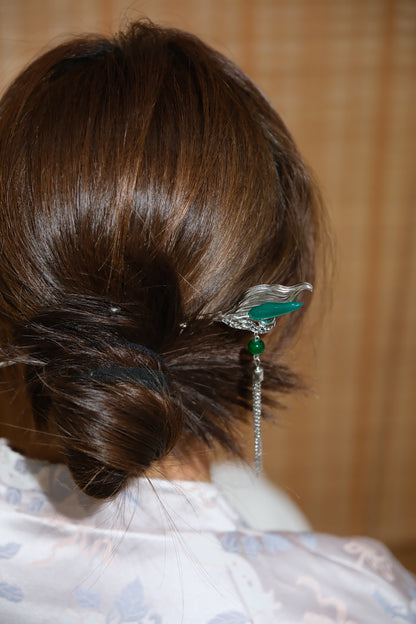 Vintage Wooden Tray & Silver Green Leaf Tassel Hairpin Set