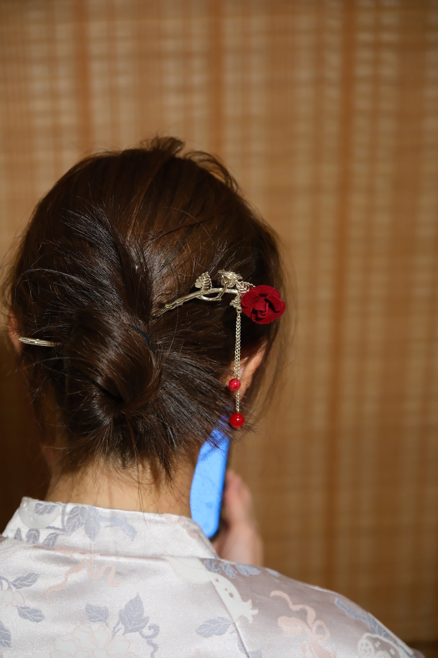 Vintage Wooden Tray & Red Rose Tassel Hairpin Set