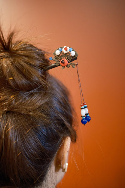 Splendid Floral Melody Hairpin